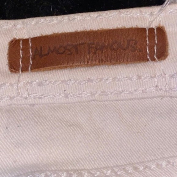 Almost Famous White Distressed Pants - Picture 3 of 3